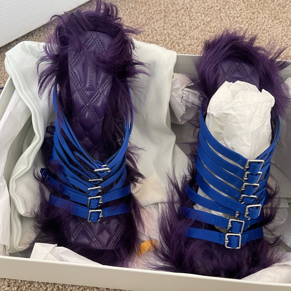 Burberry Blue and Purple Feathered Sandals - Picture 6 of 8